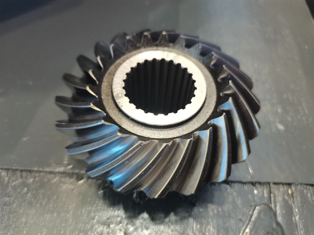 Hoge hardheid HB260-320 Bevel Gear met tandprofiel op basis van tekeningen en warmtebehandeling oppervlakte afwerking